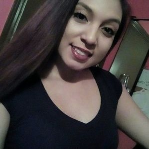 Meet your Posher, Genecee