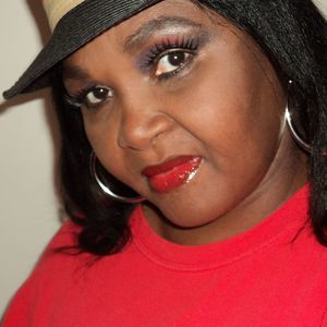 Meet your Posher, Evelena