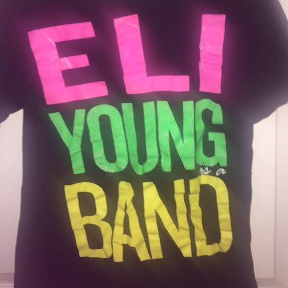 🎉closet cleanout❤️ Eli young band shirt