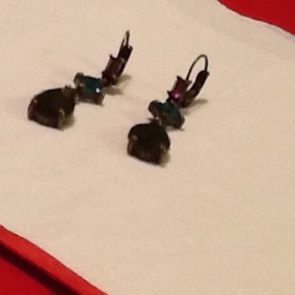 GEOMETRIC LINEAR EARRINGS NWOT - Picture 4 of 4