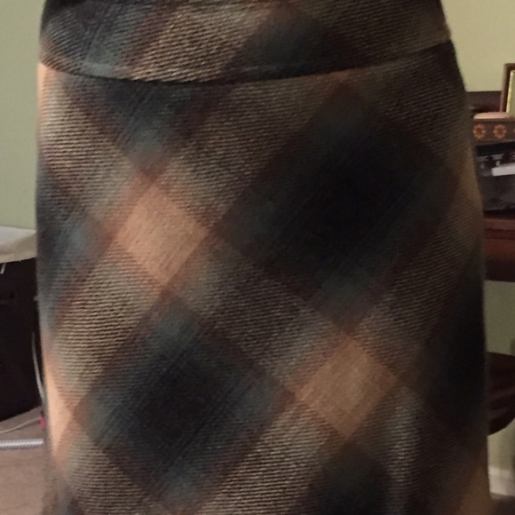 Ann Taylor Loft skirt