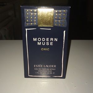 Modern muse chic perfume