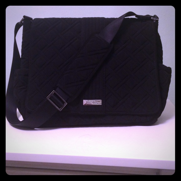 *NEW* Vera Bradley - DIAPER BAG w adjustable strap