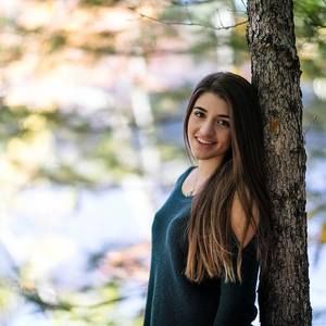 Meet your Posher, Sabine