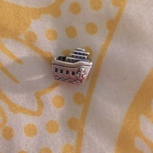 PANDORA cruise ship charm