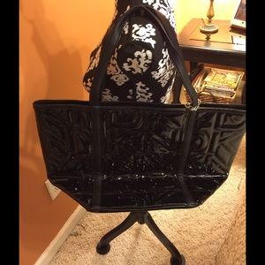 DKNY tote