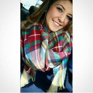 Meet your Posher, Liz