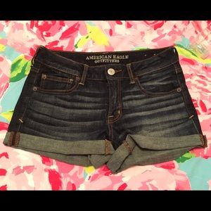 American Eagle Rolled Denim Shortie Size 6