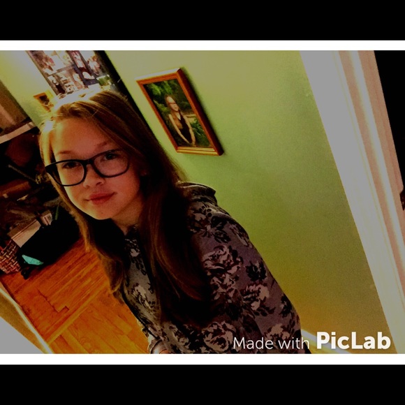 Meet your Posher, Elizabeth