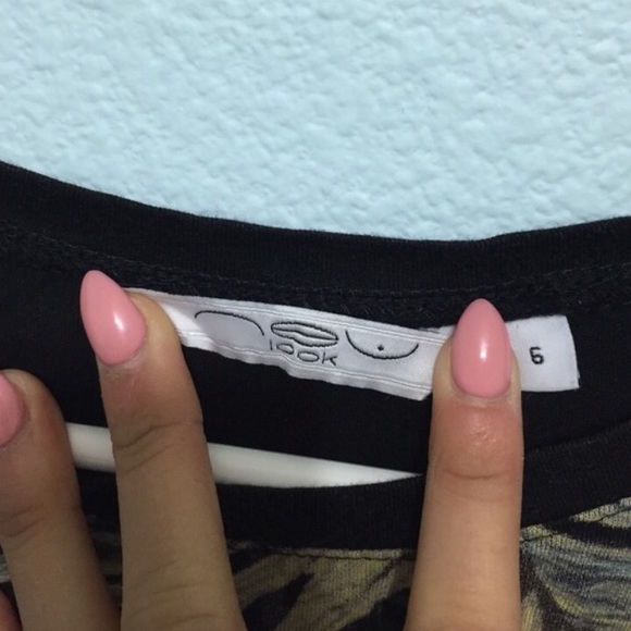 SOLD Tropical Baseball Tee - Picture 4 of 4