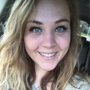 Meet your Posher, Michaela