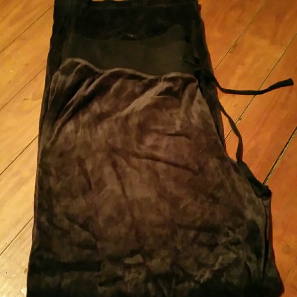 Old Navy lounge pants and zip up hoodie