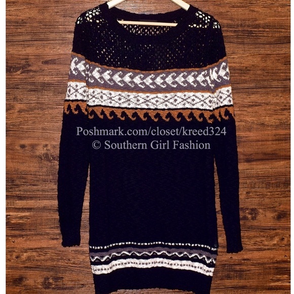 Free People Sweaters - FREE PEOPLE Dress Sweater Tunic Eyelet Crochet Top