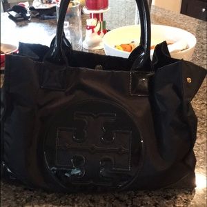 Large back nylon Tory tote