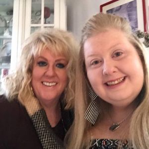 Meet your Posher, Alyson