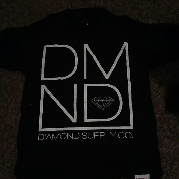 Mens Diamond tee
