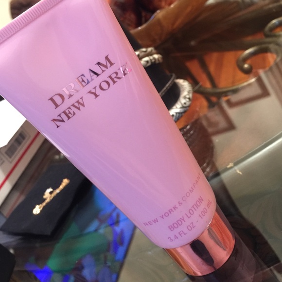 Dream New York & Company Body Lotion..