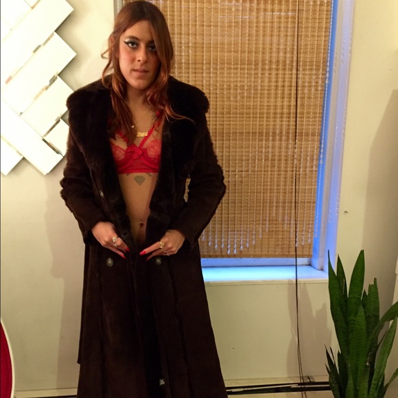 Vintage Penny Lane 70s Brown Suede Shearling Coat - Picture 2 of 4