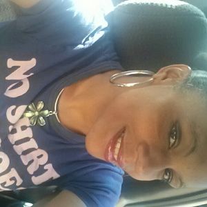 Meet your Posher, Kelli