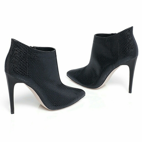Gorgeous patterned snake skin anklebooties - Picture 1 of 4