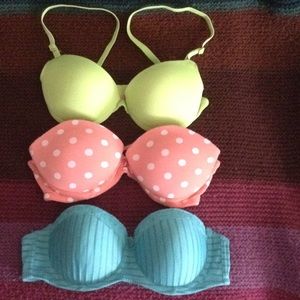Set of 3 Padded Bras! 👙