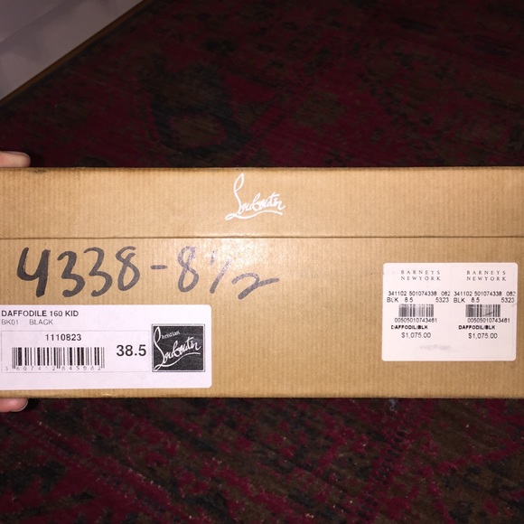SOLD! Christian louboutin daffodile 8.5 black - Picture 3 of 4