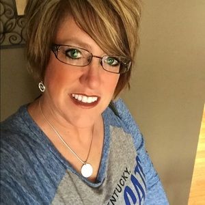 Meet your Posher, Bethany