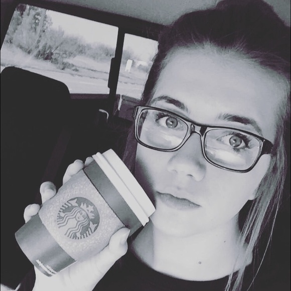 Meet your Posher, Kady - Picture 1 of 1