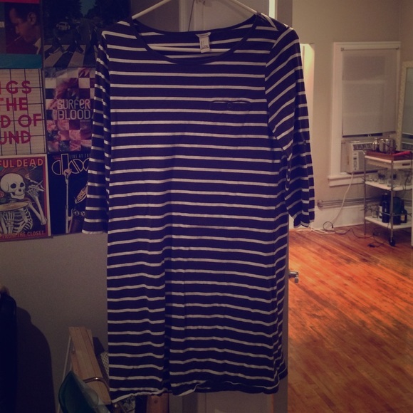 Forever 21 large striped dress comfortable