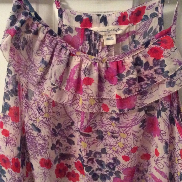 Cute American Eagle Sheer Tank