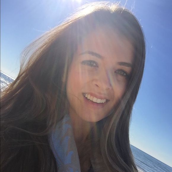 Meet your Posher, Dawn