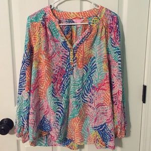 AUTHENTIC Lilly Pulitzer Electric Feel Elsa Shirt