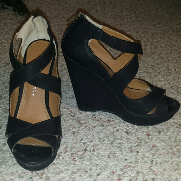 Black Wedge Shoe