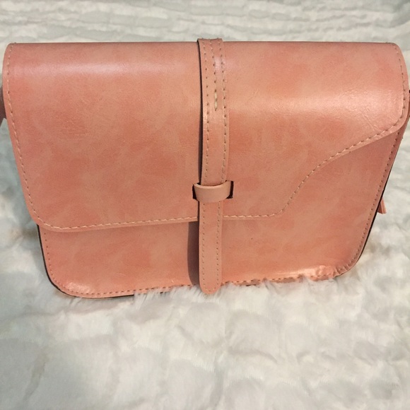 Pink clutch - Picture 2 of 2