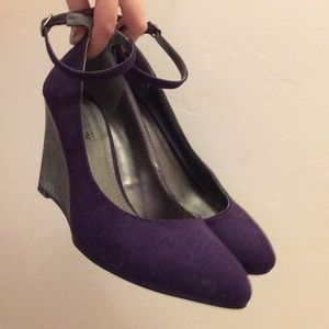 Purple Wedges