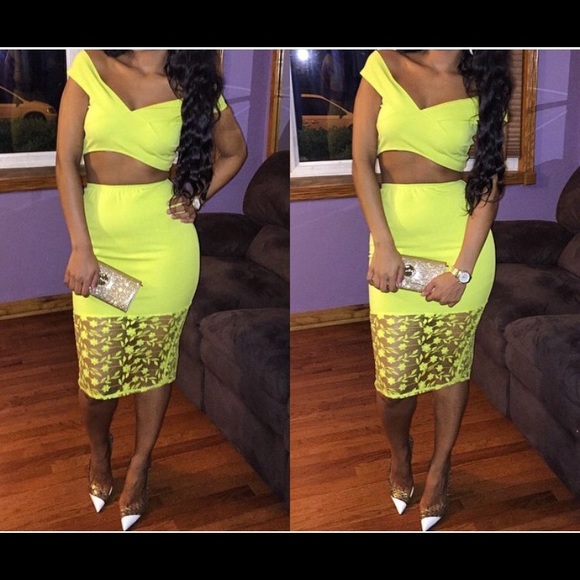 Neon yellow skirt and top! - Picture 1 of 1