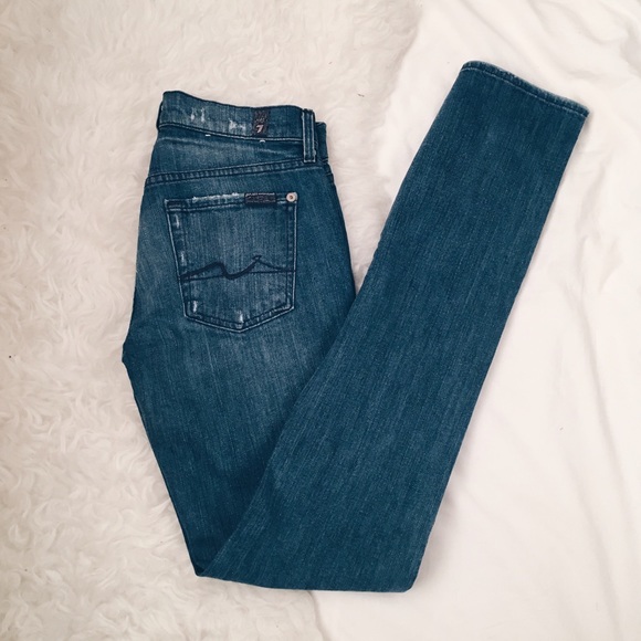 7 for all mankind straight legged jeans - Picture 4 of 4