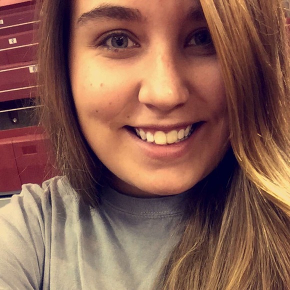 Meet your Posher, Brianne - Picture 1 of 1