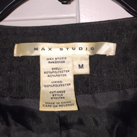 Max Studio Jacket - Picture 2 of 3