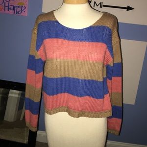 super cute crop sweater!