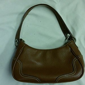 Tommy Hilfiger leather handbag