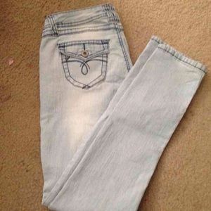 Forever Young light wash jeans