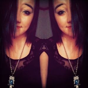 Meet your Posher, Melanie