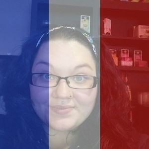 Meet your Posher, Carly