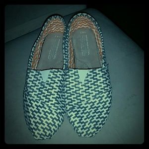 TOMS