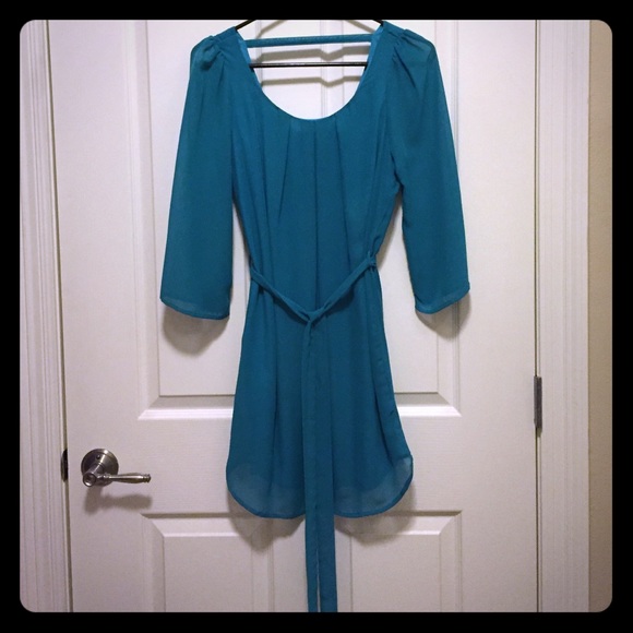 Quarter length teal blue dress