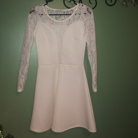 White Lace Sleeved Dress