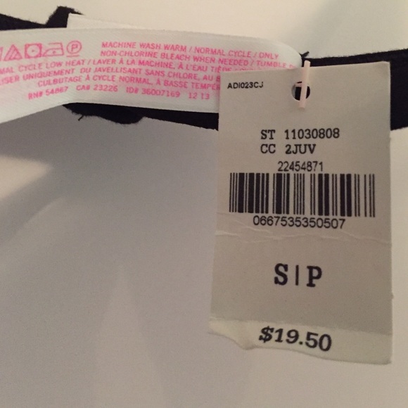 💥SOLD💥RARE VS Pink Bralette - Picture 2 of 4