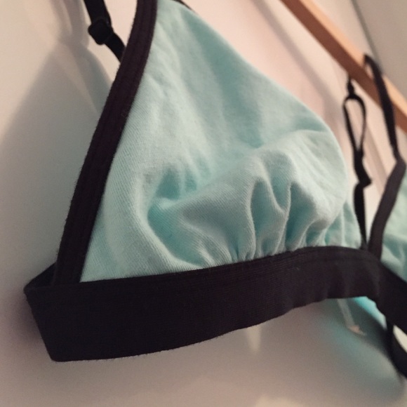 💥SOLD💥RARE VS Pink Bralette - Picture 3 of 4