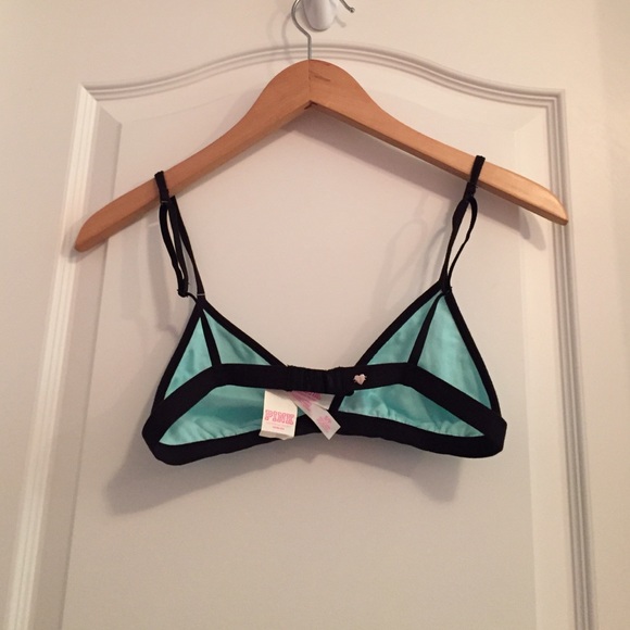 💥SOLD💥RARE VS Pink Bralette - Picture 4 of 4